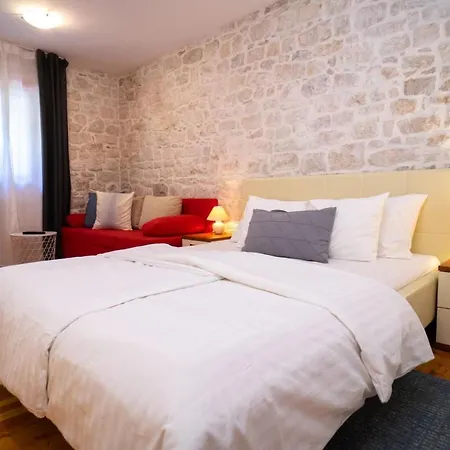 Tatil Evi Stone House Marino *