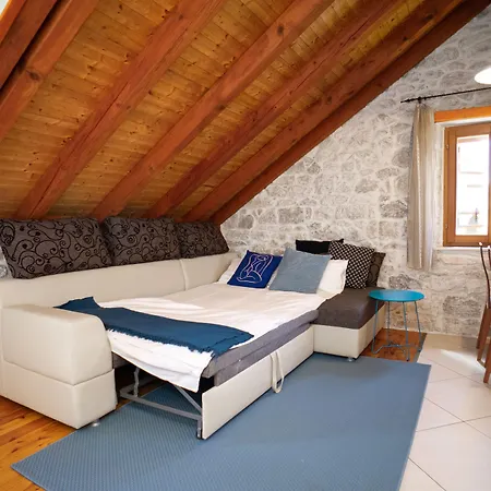 Stone House Marino Tatil Evi Trogir