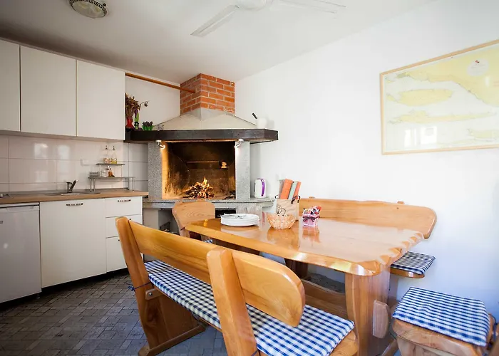 Stone House Marino Vakantiehuis