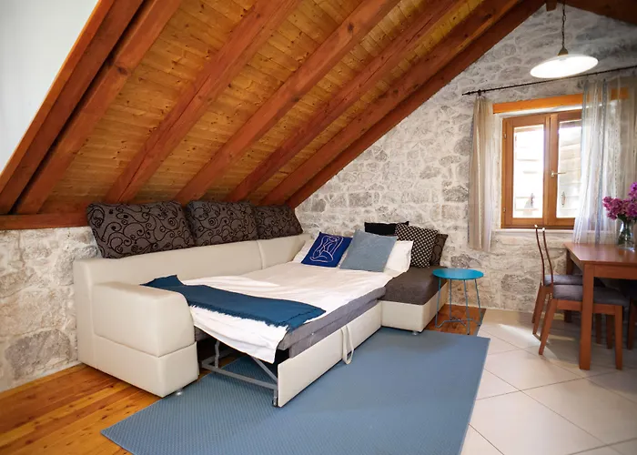 Stone House Marino Будинок відпочинку Трогір