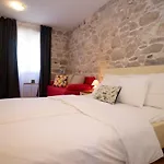 Casa vacanze Stone House Marino *