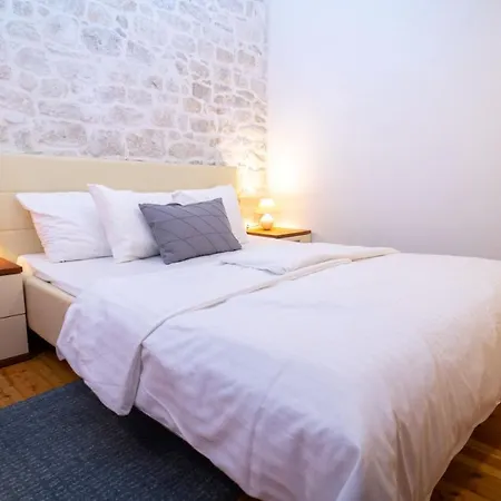 Stone House Marino Vakantiehuis Trogir