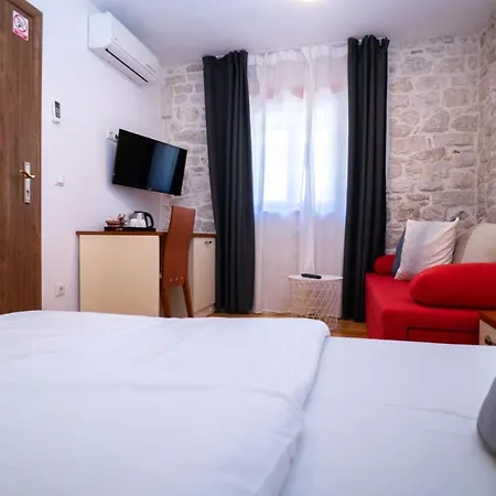 Stone House Marino Tatil Evi Trogir