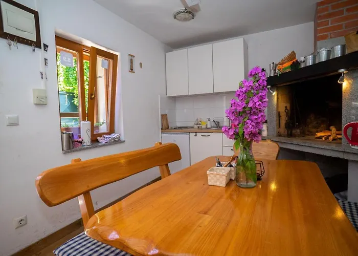 Vikendica Stone House Marino