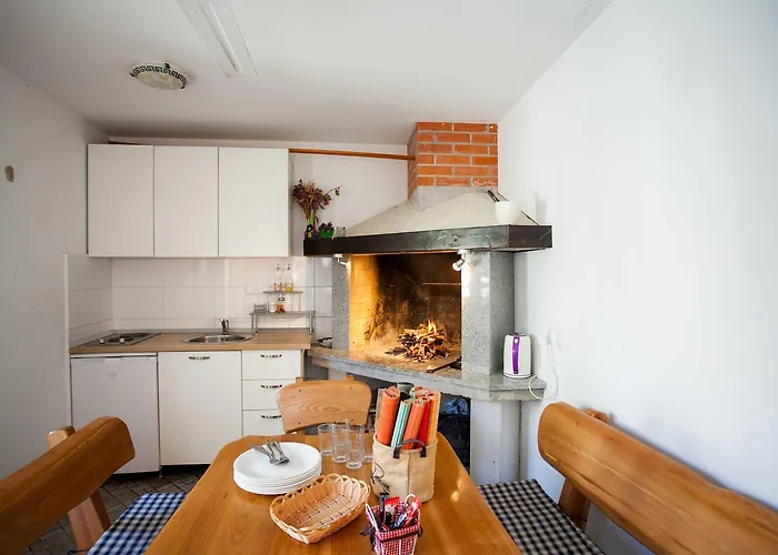 Vikendica Stone House Marino *