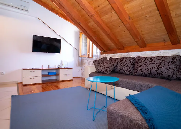 Stone House Marino