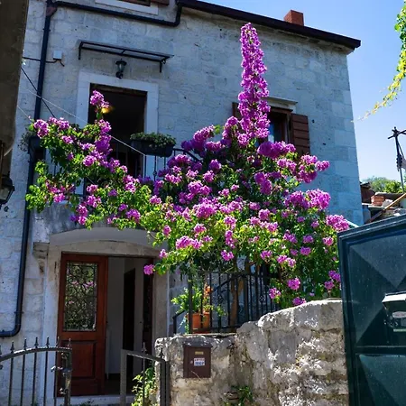 Stone House Marino Traù