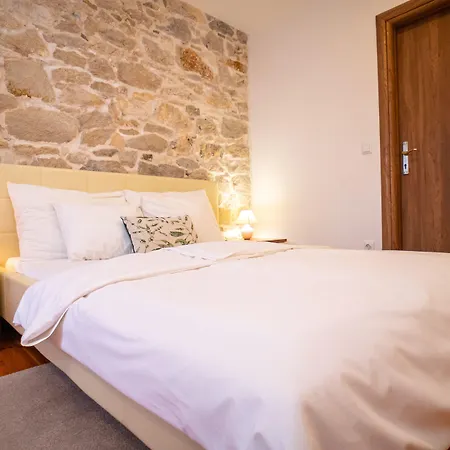 Casa vacanze Stone House Marino Traù